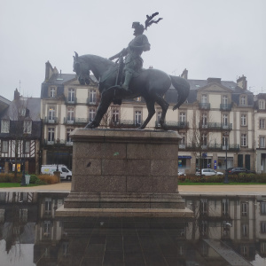 HOTEL DE VILLE1