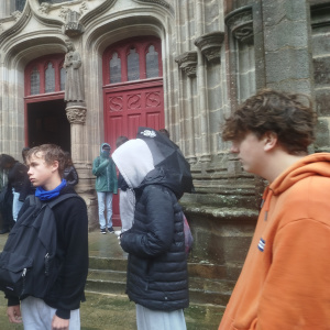 DEVANT CATHEDRALE1